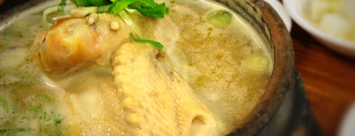 Tosokchon Ginseng Chicken Soup is one of North Seoul.
