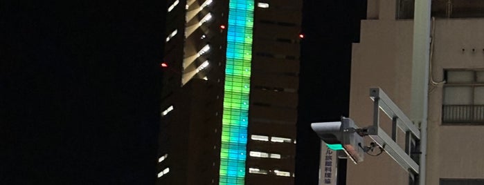 Takamatsu Symbol Tower is one of 観光名所.