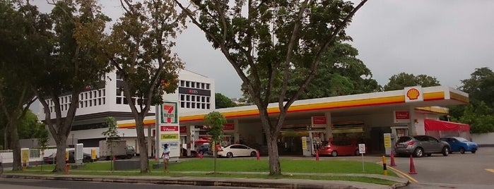 Shell Siglap is one of James’s Liked Places.
