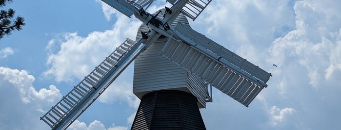 Wimbledon Windmill Museum is one of London's Windmills.