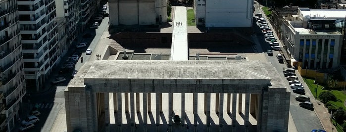 Mirador del Monumento is one of Rosario Para Conocer.