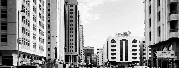Khalidiya Street is one of Lugares favoritos de Ba6aLeE.