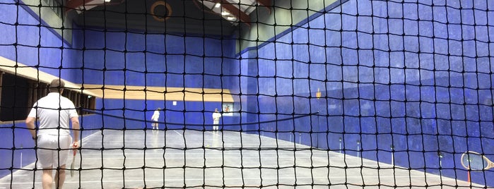 Wellington Real Tennis Court is one of Lugares favoritos de Leach.