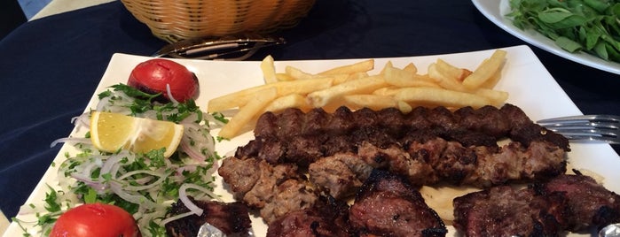 Naab Iranian Restaurant is one of Ba6aLeE : понравившиеся места.