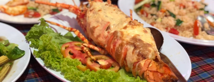 Sea Food Market & Restaurant is one of Ba6aLeE'nin Beğendiği Mekanlar.