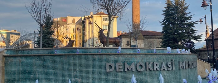 Belediye Meydanı is one of تركيا.