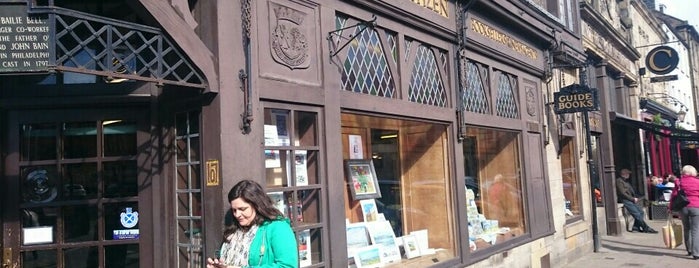 JG Innes is one of Guardian Recommended Independent Bookshops.