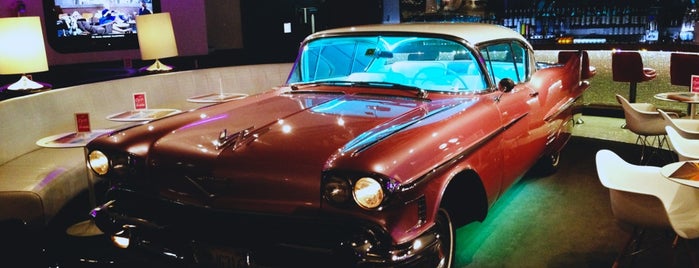The Pink Cadillac is one of Кафе.