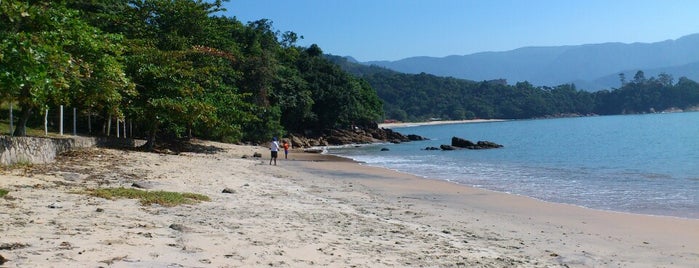 Praia da Caçandoquinha is one of Locais para se passear de Stand Up Paddle - Brasil.
