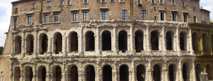 Theatre of Marcellus is one of Lugares para visitar na Itália.