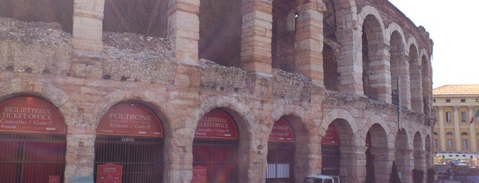 Arena di Verona is one of Lugares para visitar na Itália.