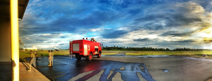 Fire Station is one of Explorer Fuvahmulah.