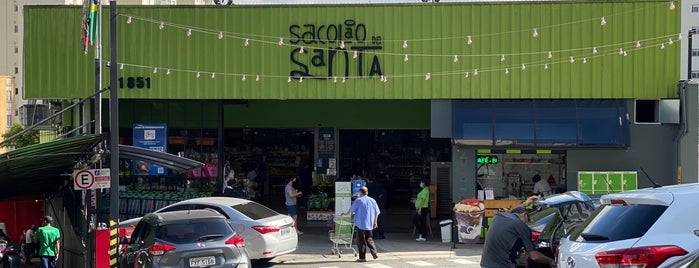 Sacolão da Santa is one of glutonices.