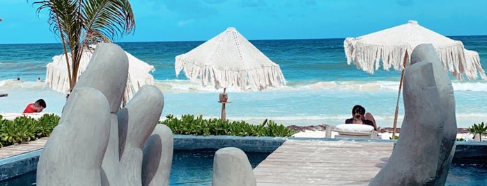 Vagalume Beach Club is one of Mexico - Yucatan.