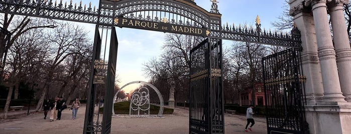 Parque de Madrid is one of Madrid Nov 2023 🇪🇸✔️.