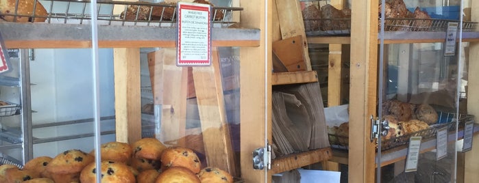 Arizmendi Bakery Panaderia & Pizzeria is one of Another 200-spot list.