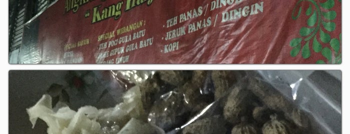 Angkringan Kang Harjo 2 is one of Kuliner Jogja.