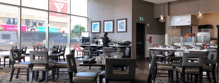 The Hub At Holiday Inn is one of Places to try in YXE.