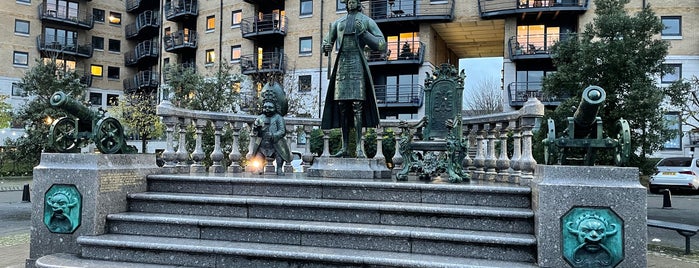 Peter The Great Statue is one of London.