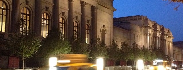 Metropolitan Sanat Müzesi is one of Best of the UES.