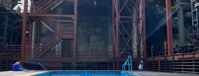 Werksschwimmbad (Kokerei Zollverein) is one of NRW 20/21/23/24.