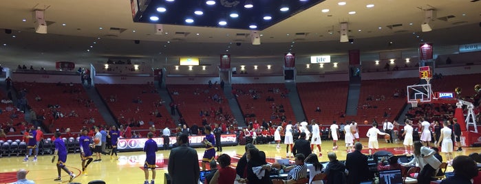 Hofheinz Pavillion is one of AAC Basketball Arenas.