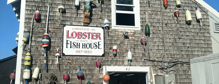 Port Lobster Co. is one of สถานที่ที่ Mike ถูกใจ.