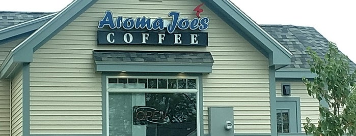 Aroma Joe's Kennebunk is one of Marisa’s Liked Places.