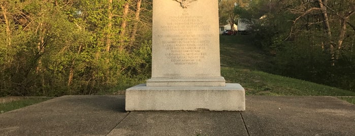 Ft. Creve Coeur Monument is one of Illinois: State and National Parks.