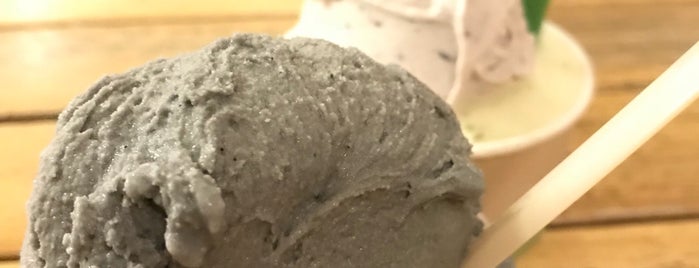 Bobboi Natural Gelato is one of Danika : понравившиеся места.