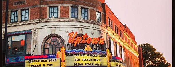 Uptown Theater is one of Tempat yang Disukai Becky Wilson.
