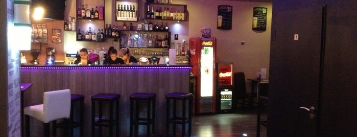 Single Cafe is one of Where to drink? (tried and recommended places).