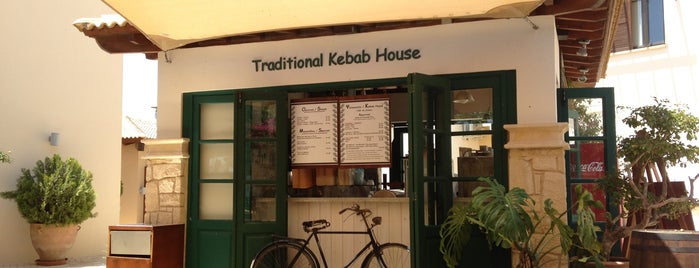 Traditional Kebab House is one of Locais curtidos por Gavin.