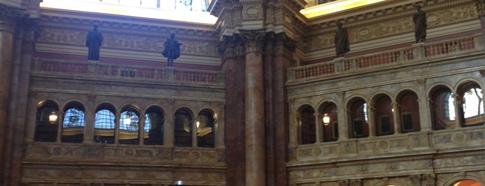 Main Reading Room is one of Bills.