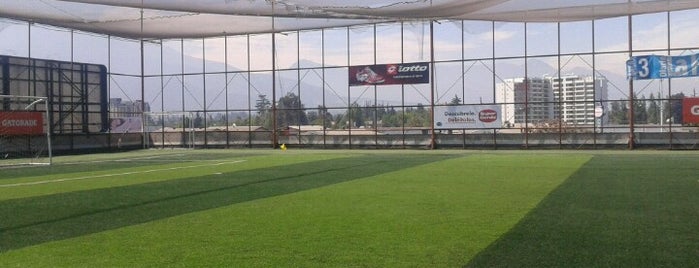 Canchas de Fútbol Unimarc is one of Giovanni : понравившиеся места.