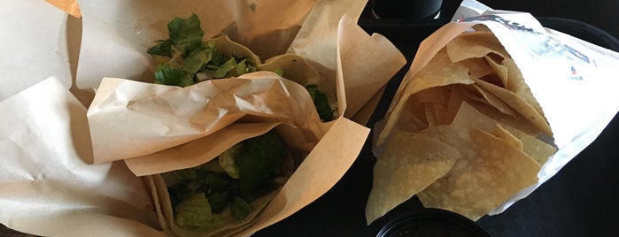 Chronic Tacos is one of Dan : понравившиеся места.