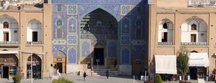 Sheikh Lotfollah Mosque is one of Best Asian Destinations.
