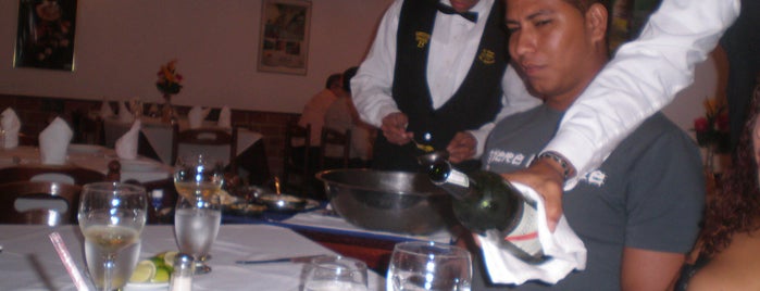 Bar Restaurant El Remo is one of margarita.