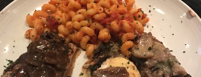 Carrabba's Italian Grill is one of The 11 Best Places for Grilled Salmon in Islip.