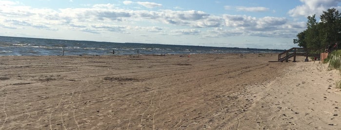 Southwick Beach State Park is one of New York State Parks.