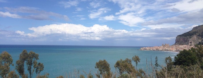 Cefalù is one of Grand Tour de Sicilia.