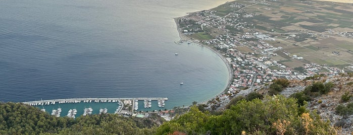 Alatepe Paraşüt Tepesi is one of ASD.