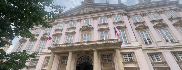 Primaciálny palác is one of My Bratislava.