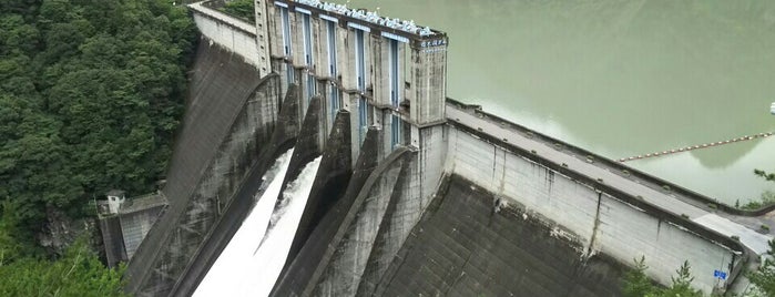 Sakuma Dam is one of Lugares favoritos de 商品レビュー専門.