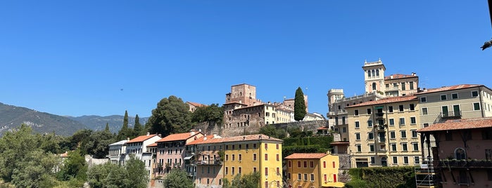 Fiume Brenta - Riva Bassano is one of Public spaces & monuments.