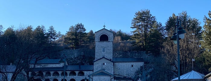 Monasterio de Cetinje is one of Lugares guardados de Onur.