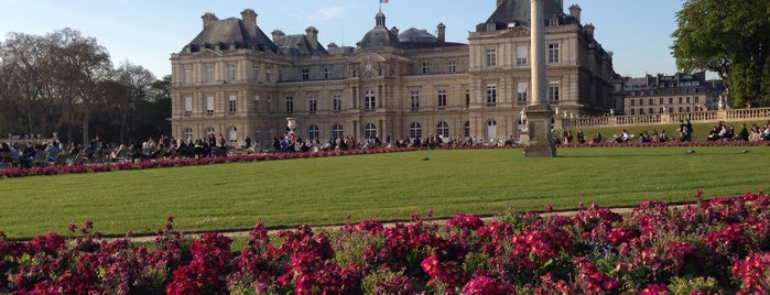 Jardin du Luxembourg is one of Orte, die 𝙻𝚒𝚕𝚒á𝚗𝚊 ✨ gefallen.