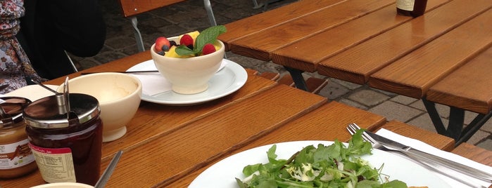 Le Pain Quotidien is one of Must-visit Food in Gent.