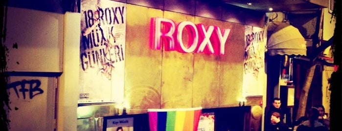 Roxy is one of Burak : понравившиеся места.