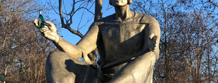Denkmal Eike Von Repgow is one of Locais salvos de Michael.
